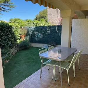 Appart-st Cyr Sur Mer-la Madrague-4pers-parking Appartement